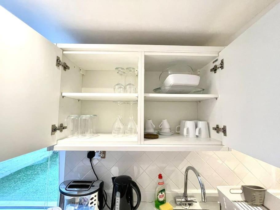 Historical Building / Cozy Basement Apt / Central كامبريدج المظهر الخارجي الصورة